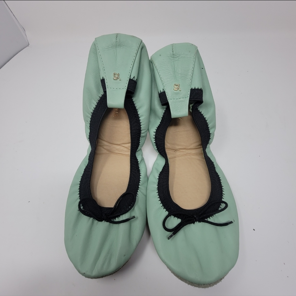 Yosi Samra Flats